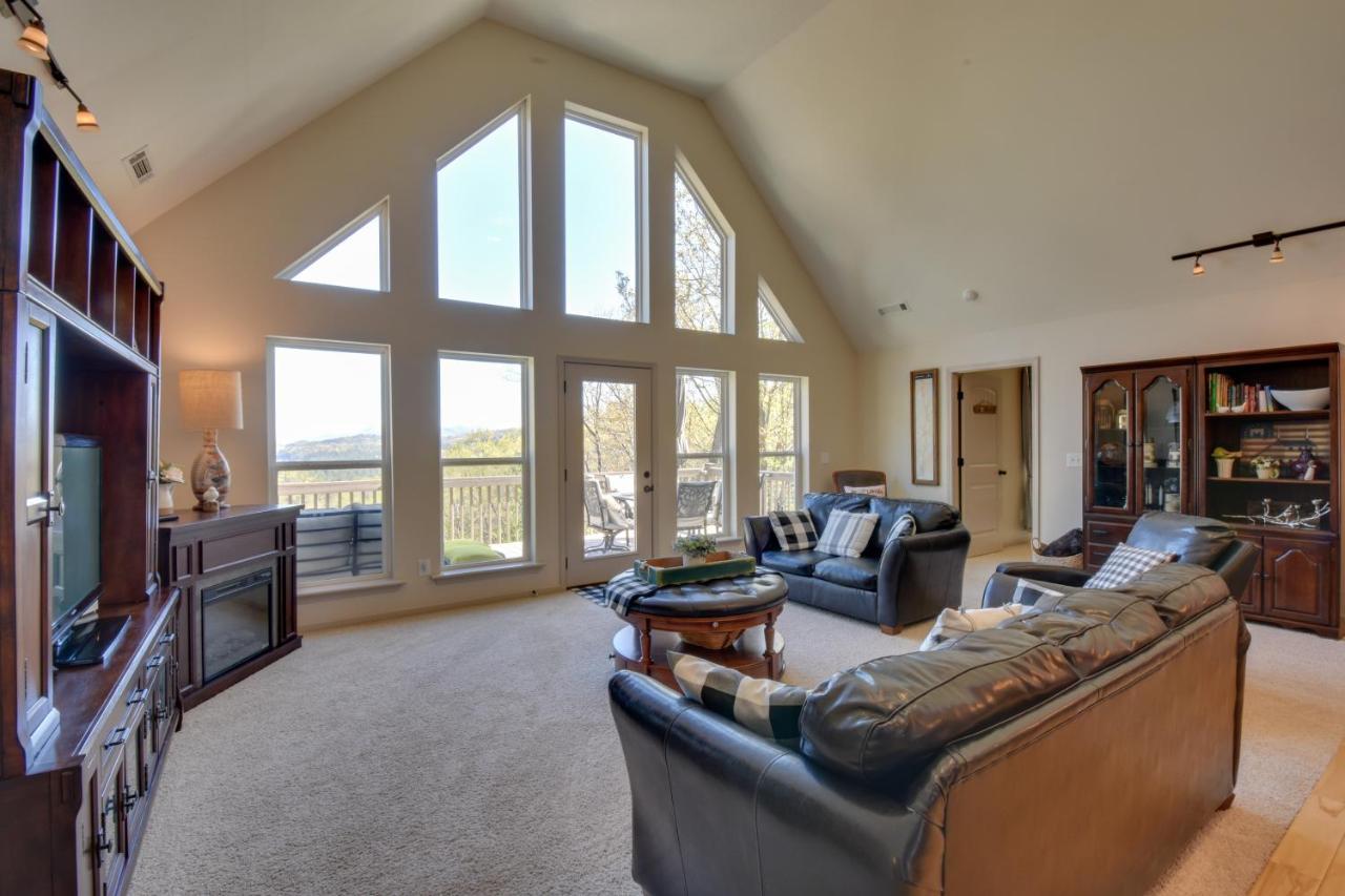Lakemont Retreat Game Room, Hot Tub, And Mtn Views! Buitenkant foto