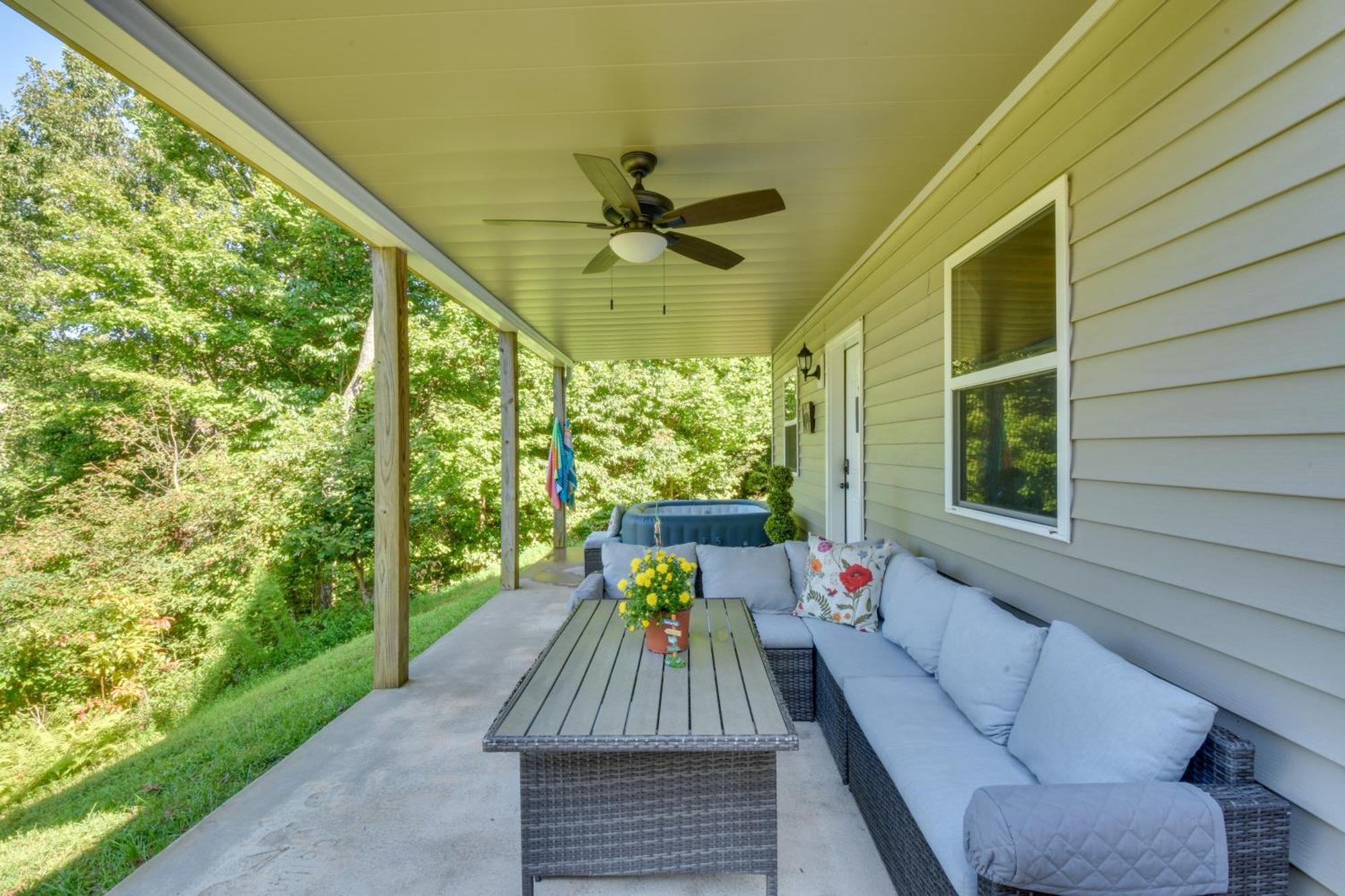 Lakemont Retreat Game Room, Hot Tub, And Mtn Views! Buitenkant foto